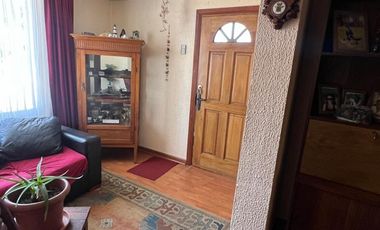 Amplia Casa En Cerro Bellavista, En Valparaíso