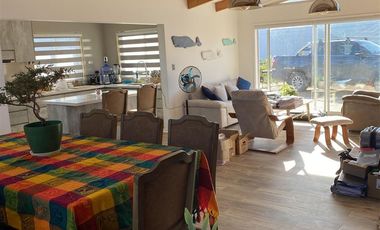 Casa Nueva En Venta De 2 Dorm. En Cabildo