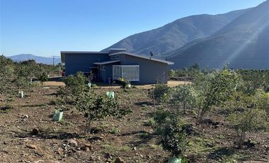 Casa Nueva En Venta De 2 Dorm. En Cabildo