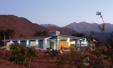 Casa Nueva En Venta De 2 Dorm. En Cabildo