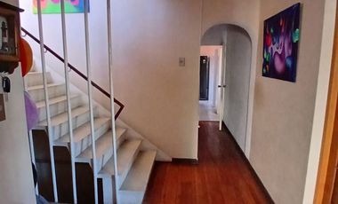 Se Vende Hermosa Y Amplia Casa En Cerro Alegre.