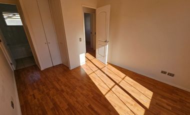 Casa en Condominio Bosques  A pasos de la Laguna la Luz De Curauma Valparaiso