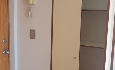 Departamento En Venta De 1 Dorm. En Santiago