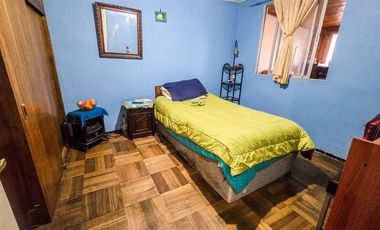 Casa 3 Dorm. Metro Av. Central El Bosque