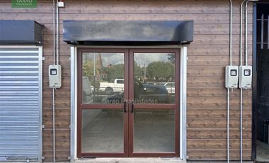 Local Comercial En Arriendo En Fresia Frente Plaza De Armas