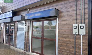 Local Comercial En Arriendo En Fresia Frente Plaza De Armas