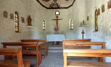 Parcela Con Casas Y Laguna Artificial En Curacaví