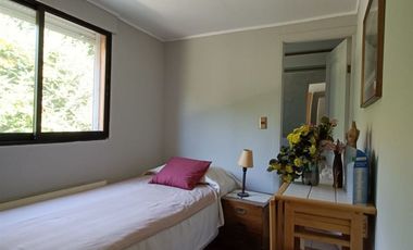 Parcela Con Casas Y Laguna Artificial En Curacaví