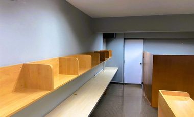 Arriendo Oficina 38 M2, 1 Privado Y 1b En Santiago