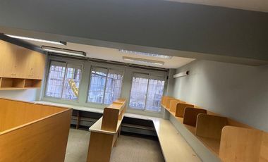 Arriendo Oficina 38 M2, 1 Privado Y 1b En Santiago