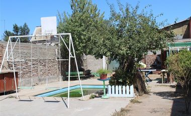 Sitio De 500 M2 En Venta Con Casa. San Joaquín