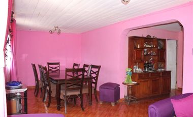 Sitio De 500 M2 En Venta Con Casa. San Joaquín