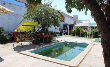 Sitio De 500 M2 En Venta Con Casa. San Joaquín