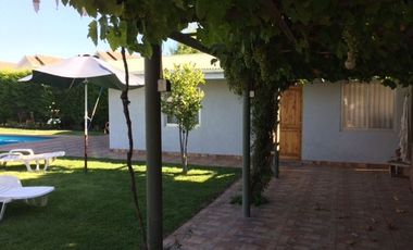 Venta Parcela Con Casa En Quillón, A 4 Cuadras De La Plaza