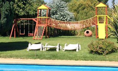 Venta Parcela Con Casa En Quillón, A 4 Cuadras De La Plaza