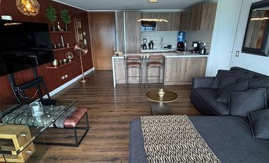 Departamento Amoblado En Arriendo De 2 Dorm. En Las Condes