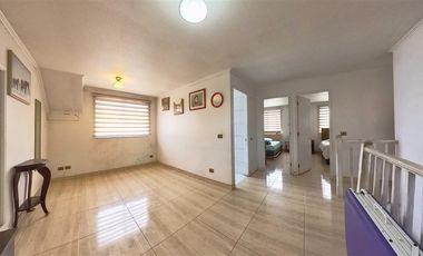 Casa En Sector Seguro Y Con Excelente Prestaciones.