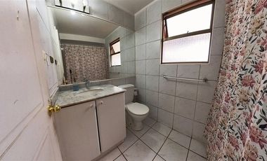 Casa En Sector Seguro Y Con Excelente Prestaciones.