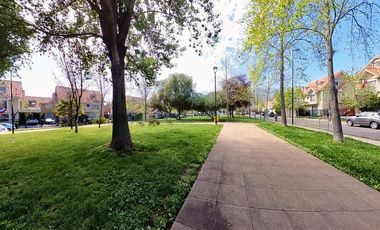 Casa En Sector Seguro Y Con Excelente Prestaciones.