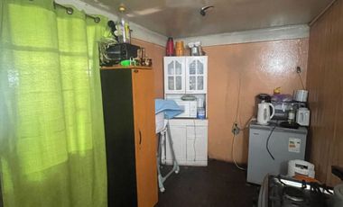 Casa en venta c/ estacionamiento en Metro San Ramón