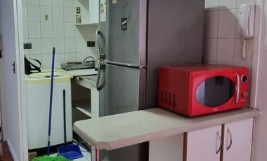 Departamento en arriendo c/ estacionamiento en Barrio República