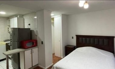 Departamento en arriendo c/ estacionamiento en Barrio República
