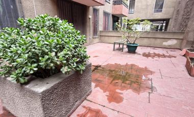 Departamento en arriendo c/ estacionamiento en Barrio República