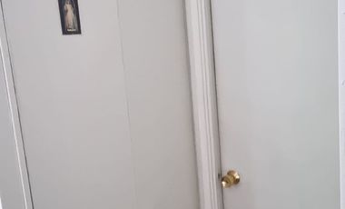 Departamento en arriendo c/ estacionamiento en Barrio República