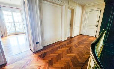 540 M2 Gran Dpto. Historico Amplio En Arriendo