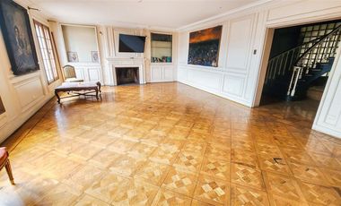 540 M2 Gran Dpto. Historico Amplio En Arriendo