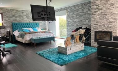 Casa En Venta De 6 Dorm. En Talca