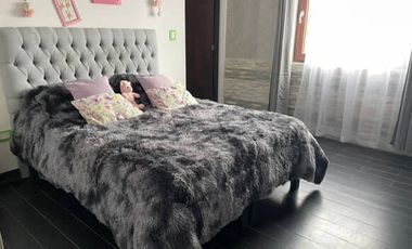 Casa En Venta De 6 Dorm. En Talca