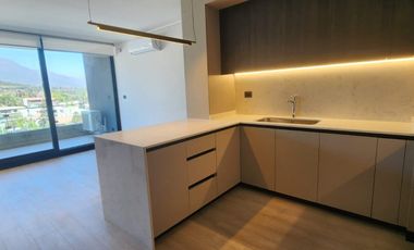 Departamento en arriendo c/ estacionamiento en Tabancura