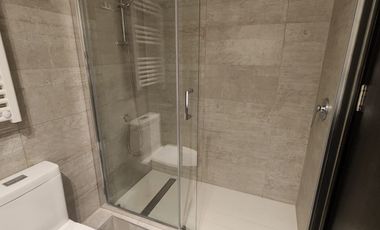 Departamento en arriendo c/ estacionamiento en Tabancura