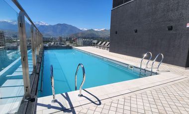 Departamento en arriendo c/ estacionamiento en Tabancura