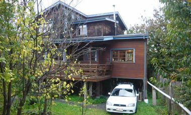 Casa en arriendo De 3 Dormitorios Central En Puerto Varas