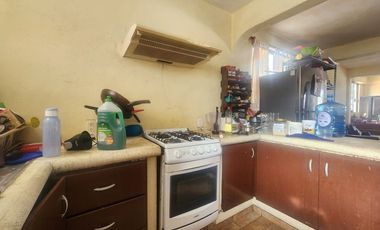 CASA EXCELENTEMENTE UBICADA EN LOMAS MAGALLANES