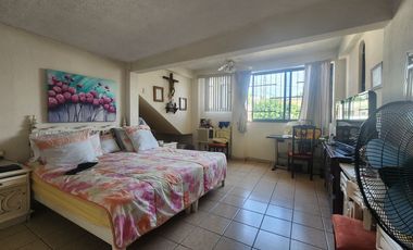 CASA EXCELENTEMENTE UBICADA EN LOMAS MAGALLANES