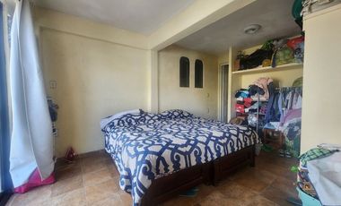 CASA EXCELENTEMENTE UBICADA EN LOMAS MAGALLANES