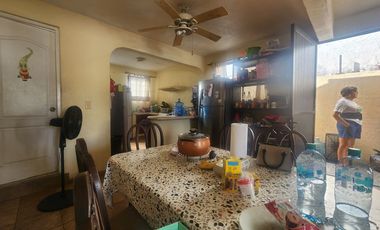 CASA EXCELENTEMENTE UBICADA EN LOMAS MAGALLANES