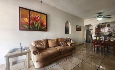 CASA EXCELENTEMENTE UBICADA EN LOMAS MAGALLANES