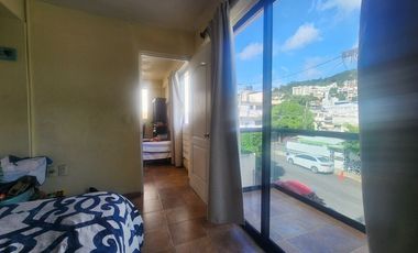 CASA EXCELENTEMENTE UBICADA EN LOMAS MAGALLANES