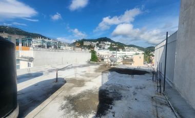 CASA EXCELENTEMENTE UBICADA EN LOMAS MAGALLANES