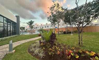 Casa de Tres Niveles en Cancún – Terraza Privada y amenidades de estilo resort con plusvalía