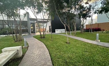 Casa de Tres Niveles en Cancún – Terraza Privada y amenidades de estilo resort con plusvalía