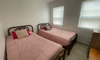 Casa en Venta en Condominio rocas del mar 566