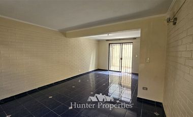 Casa en Arriendo en Holanda llegando a Simon Bolivar