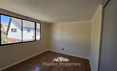 Casa en Arriendo en Holanda llegando a Simon Bolivar