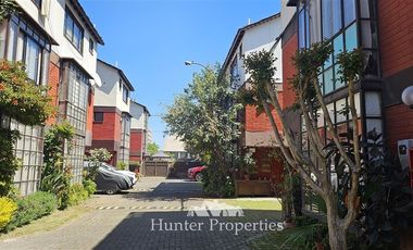 Casa en Arriendo en Holanda llegando a Simon Bolivar