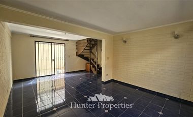 Casa en Arriendo en Holanda llegando a Simon Bolivar